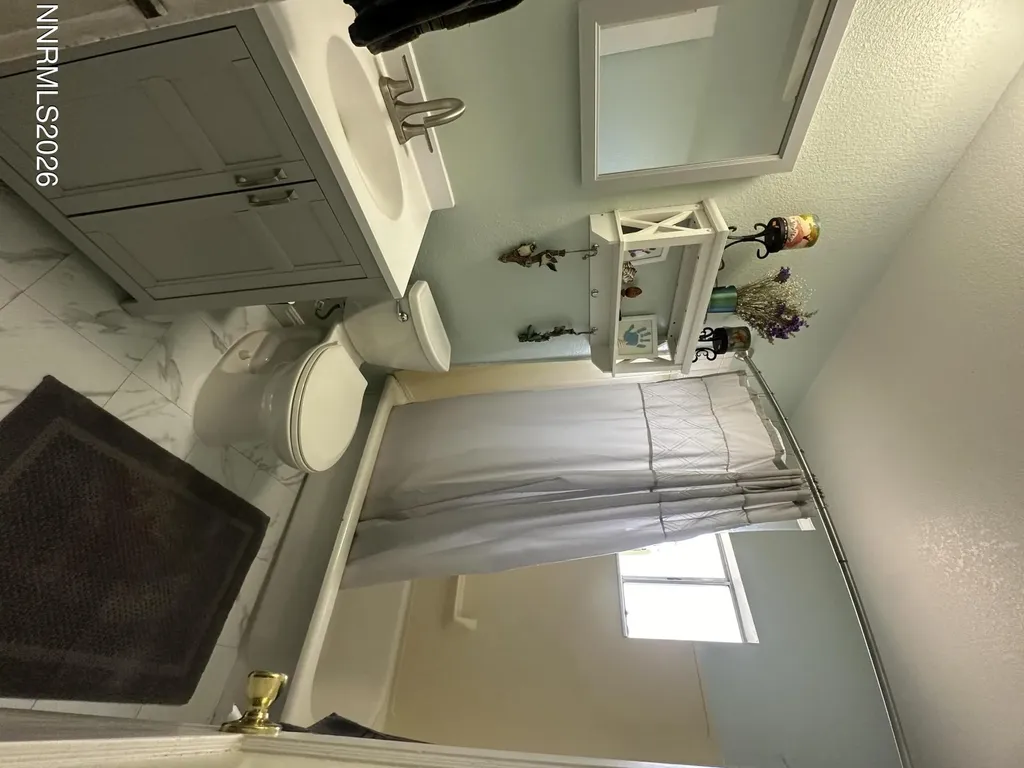 21 Cardon Yerington NV 89447