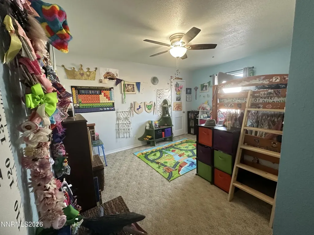 21 Cardon Yerington NV 89447