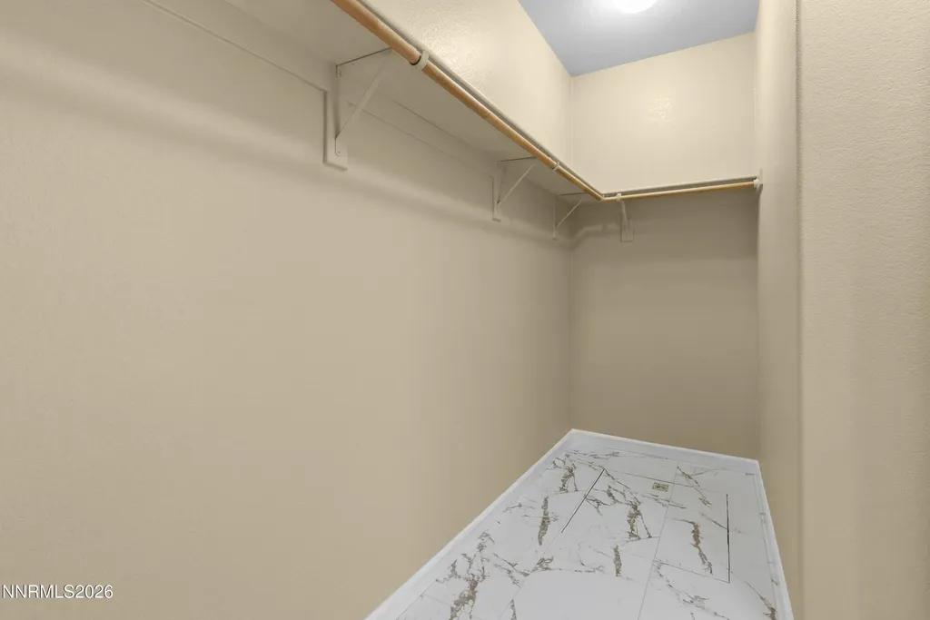 5437 Ebbetts Pass Sparks NV 89436