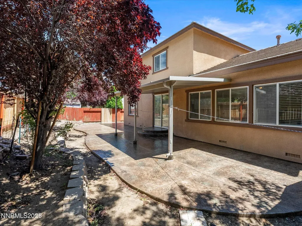 5437 Ebbetts Pass Sparks NV 89436