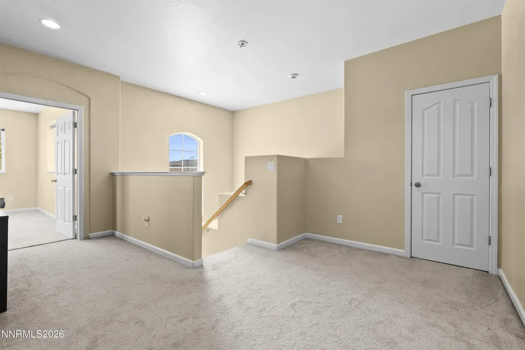 5437 Ebbetts Pass Sparks NV 89436