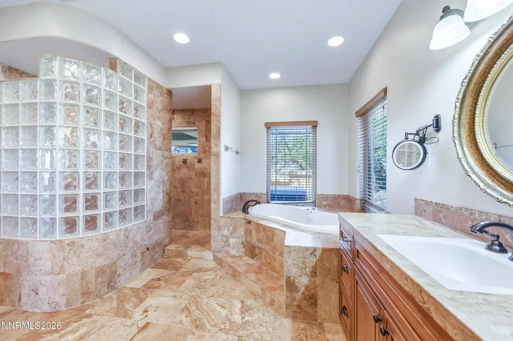227 Earlham Reno NV 89511
