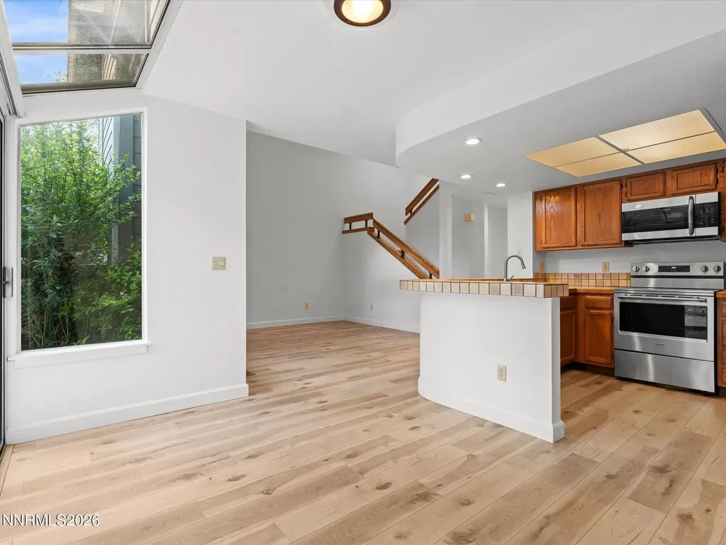 3170 Oakshire Reno NV 89509