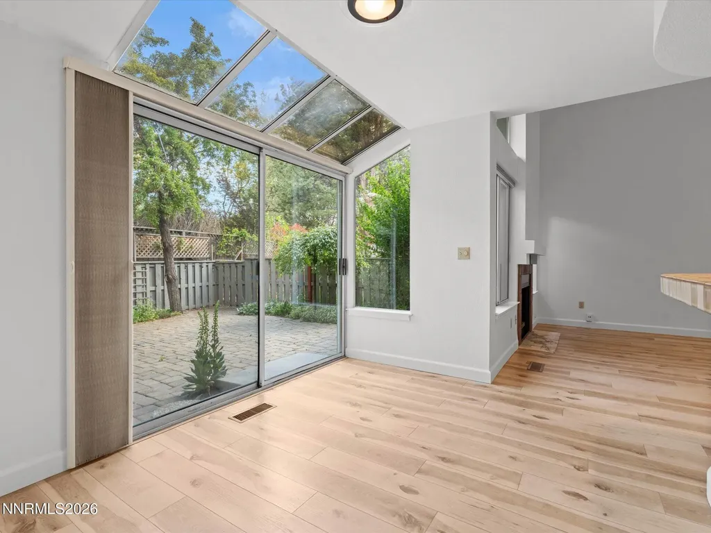 3170 Oakshire Reno NV 89509