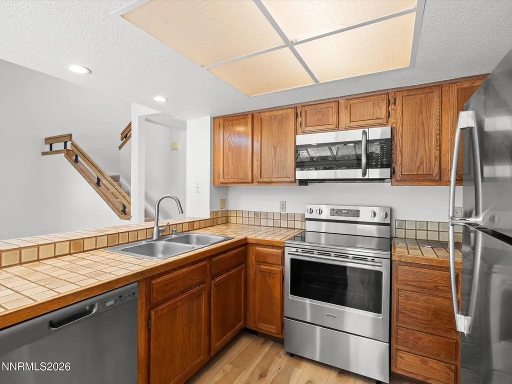 3170 Oakshire Reno NV 89509