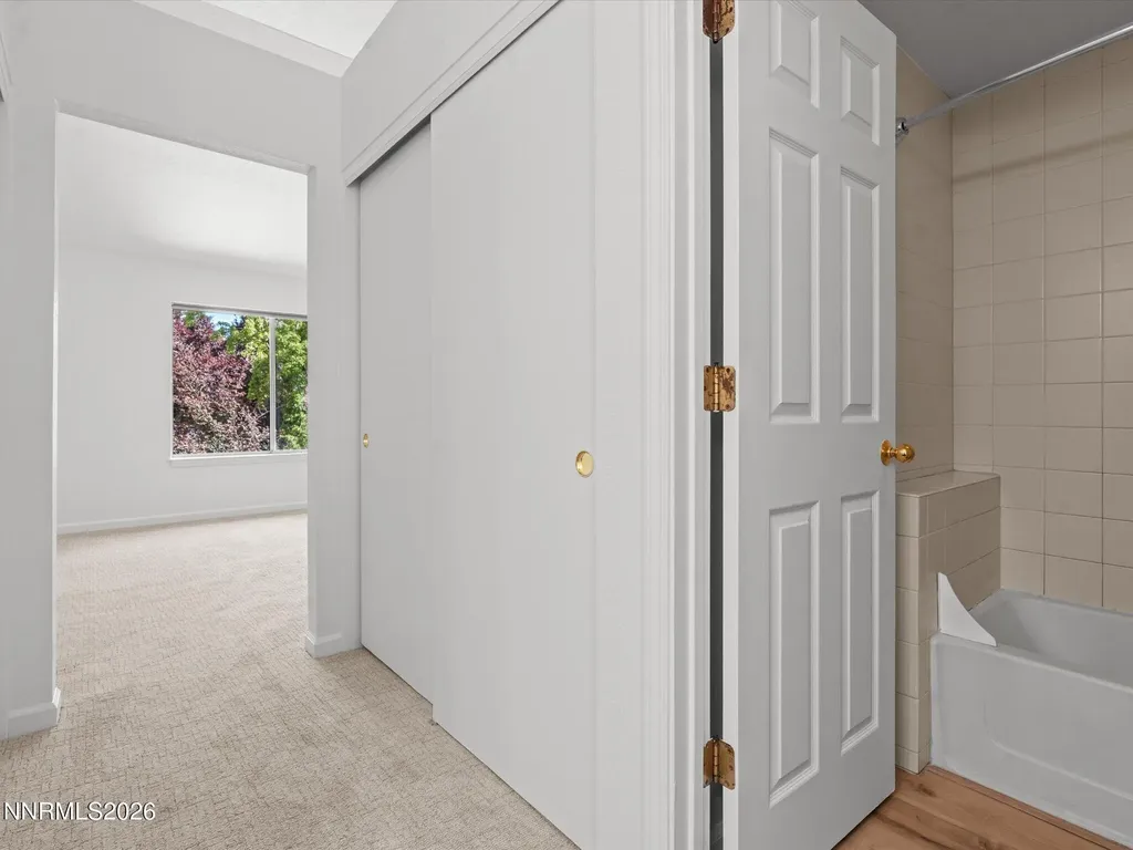 3170 Oakshire Reno NV 89509