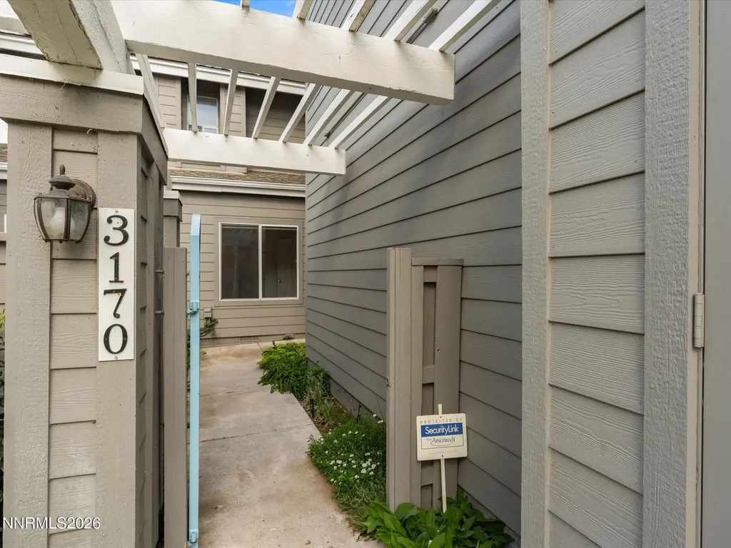 3170 Oakshire Reno NV 89509