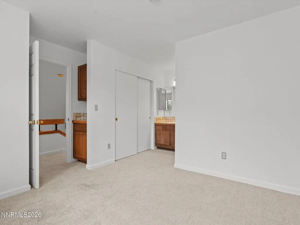3170 Oakshire Reno NV 89509