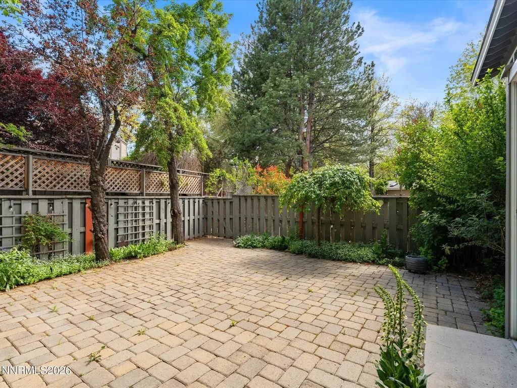 3170 Oakshire Reno NV 89509
