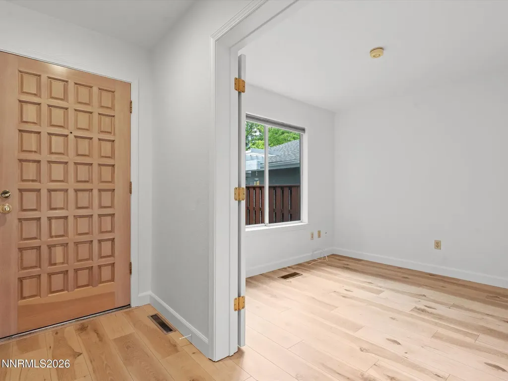 3170 Oakshire Reno NV 89509