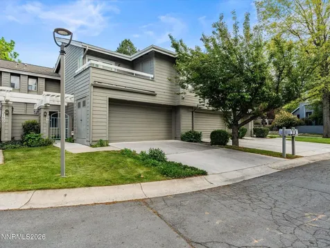 3170 Oakshire Reno NV 89509
