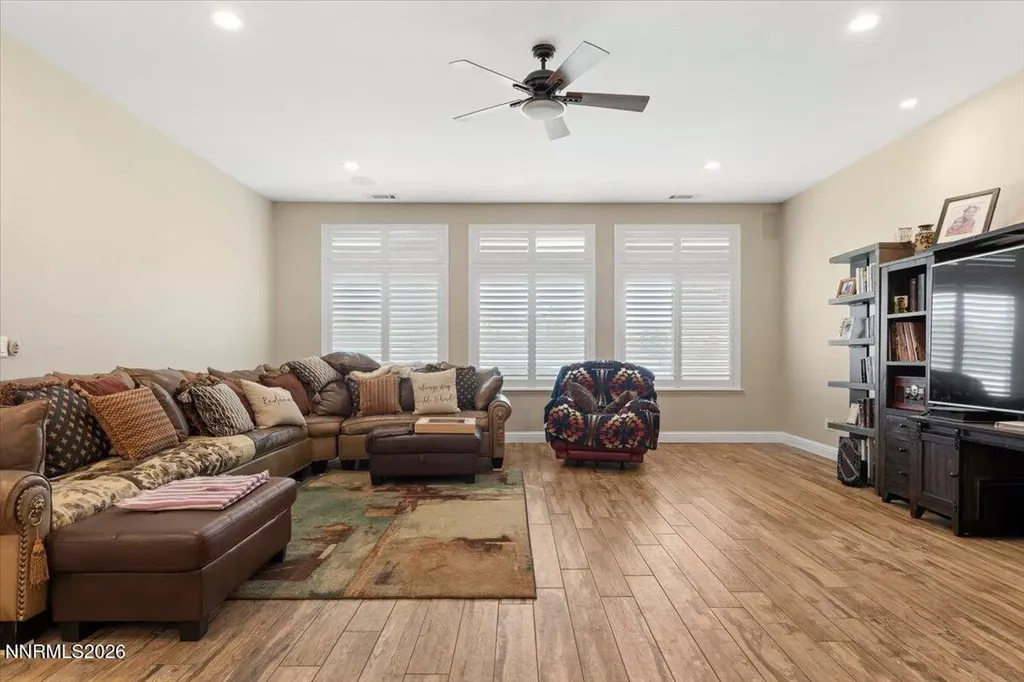 11660 Eagle Peak Sparks NV 89441