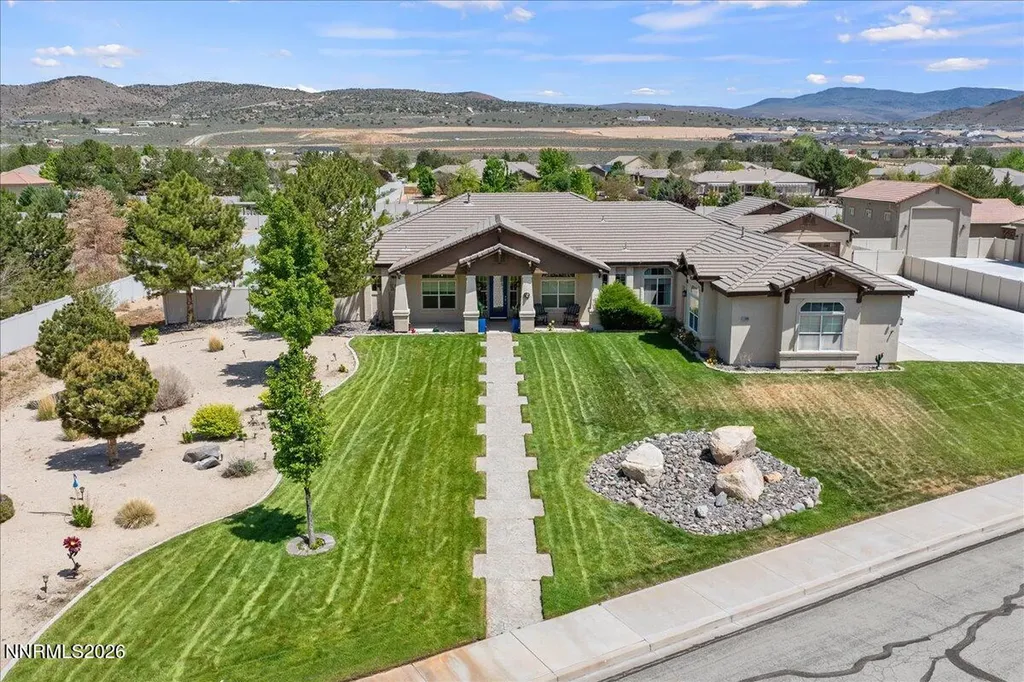 11660 Eagle Peak Sparks NV 89441