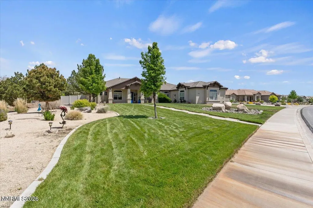 11660 Eagle Peak Sparks NV 89441