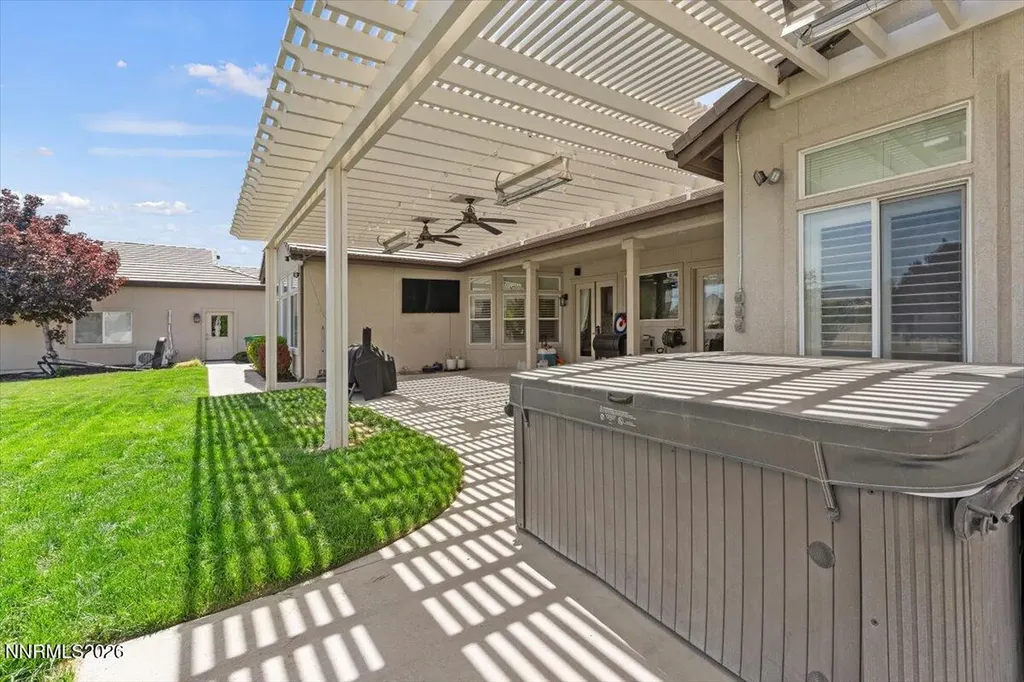 11660 Eagle Peak Sparks NV 89441