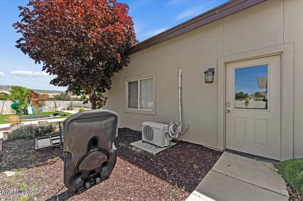 11660 Eagle Peak Sparks NV 89441