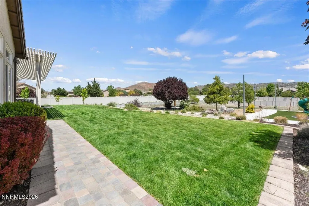 11660 Eagle Peak Sparks NV 89441