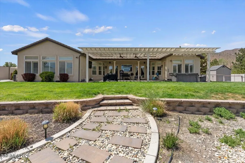 11660 Eagle Peak Sparks NV 89441