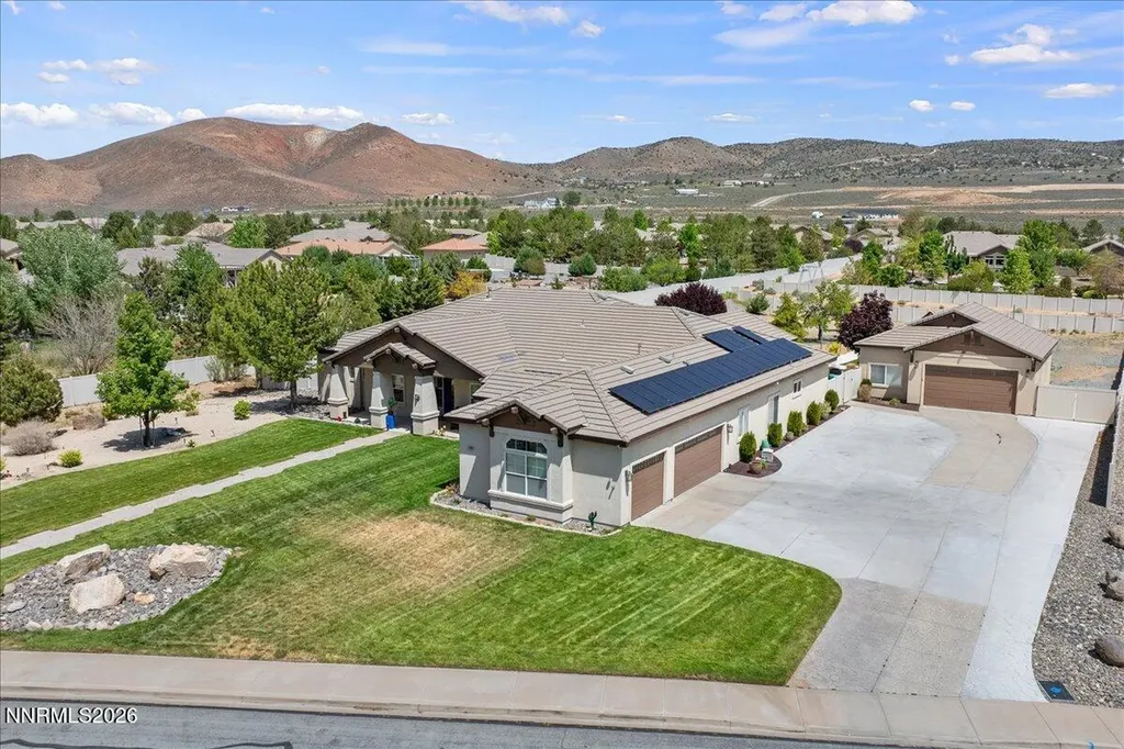 11660 Eagle Peak Sparks NV 89441