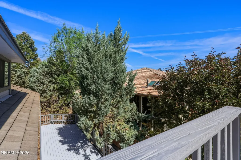 2295 Manzanita Reno NV 89509