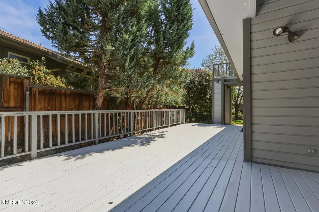 2295 Manzanita Reno NV 89509