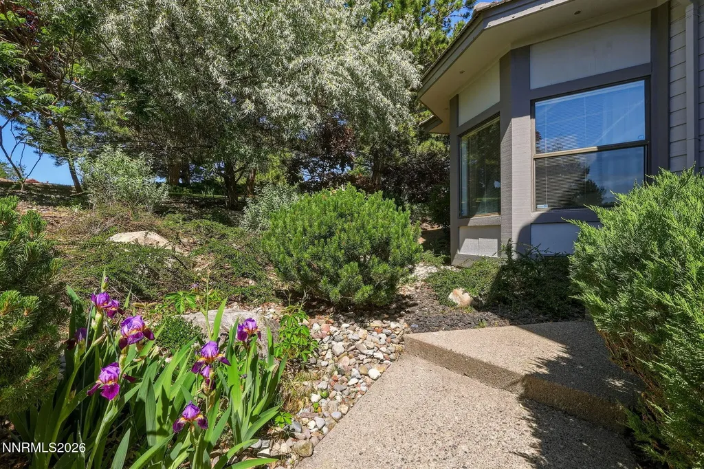 2295 Manzanita Reno NV 89509