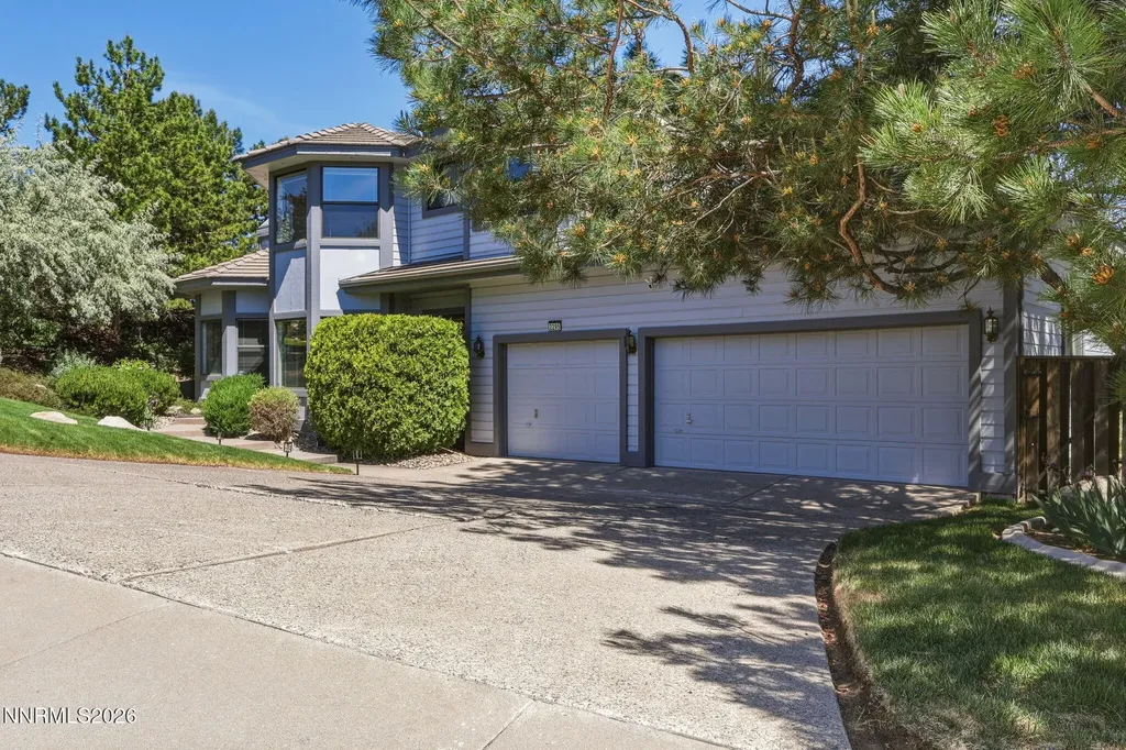 2295 Manzanita Reno NV 89509