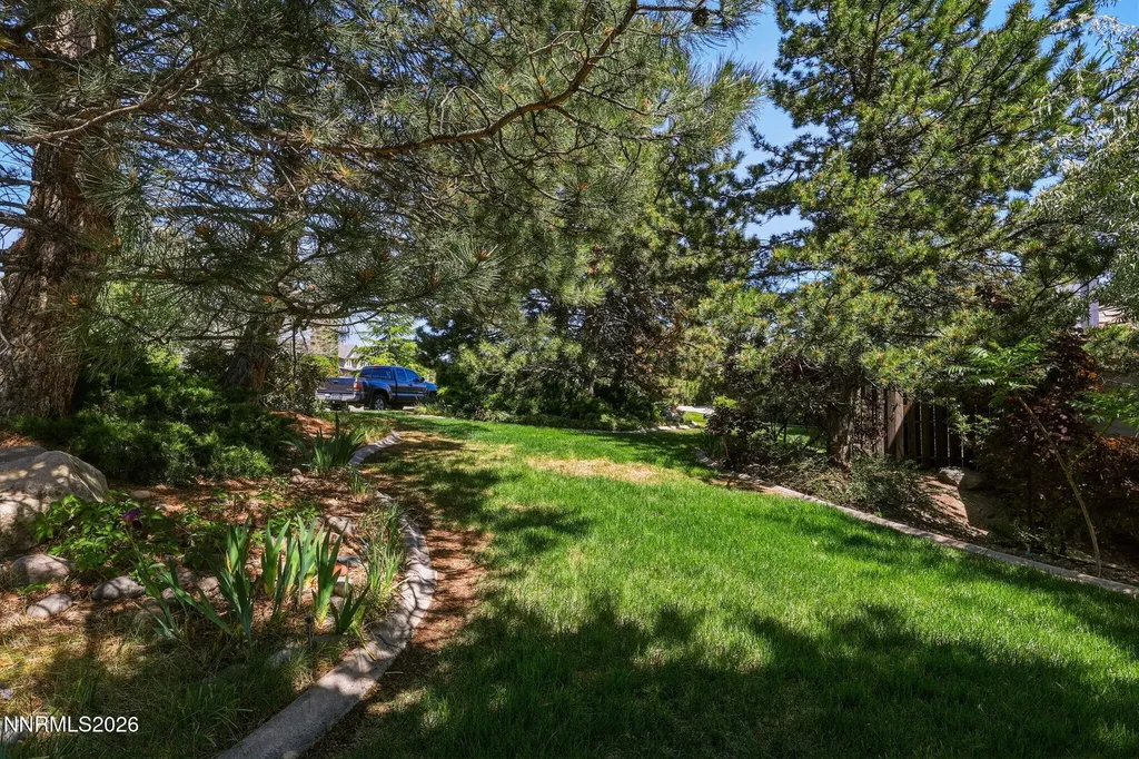 2295 Manzanita Reno NV 89509