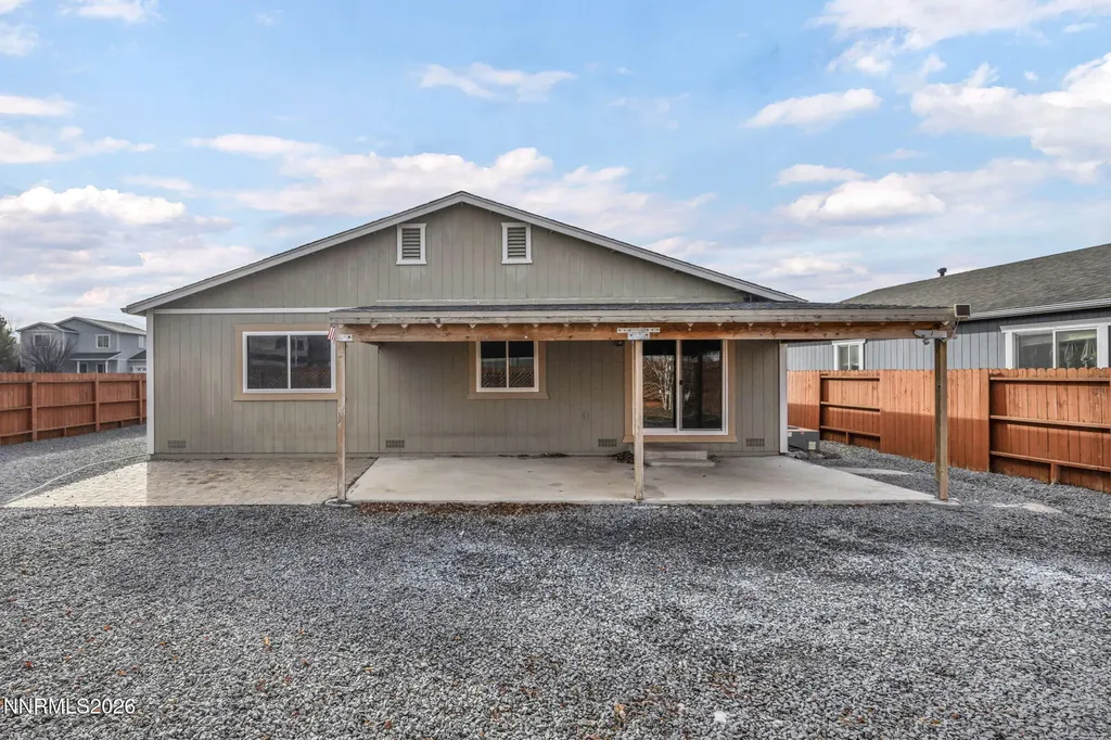 17725 Live Oak Reno NV 89508