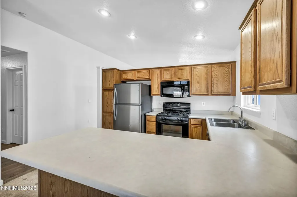 17725 Live Oak Reno NV 89508
