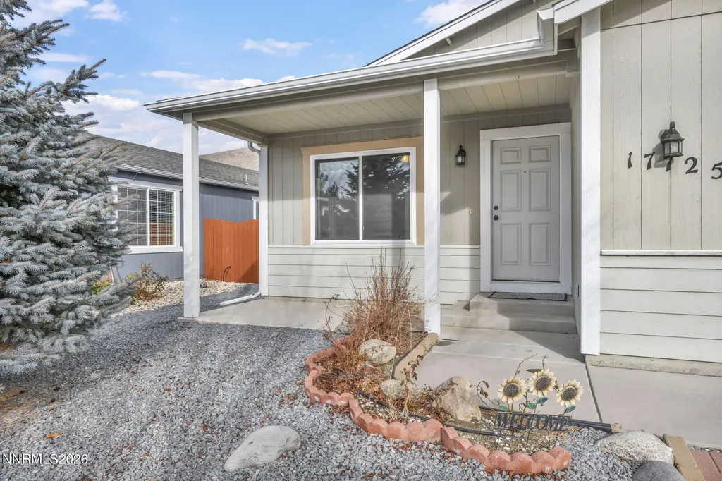 17725 Live Oak Reno NV 89508