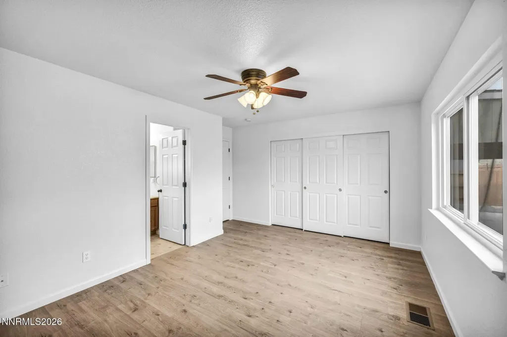17725 Live Oak Reno NV 89508