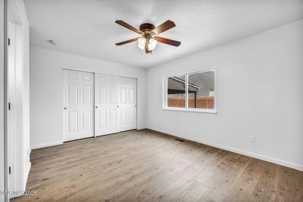 17725 Live Oak Reno NV 89508