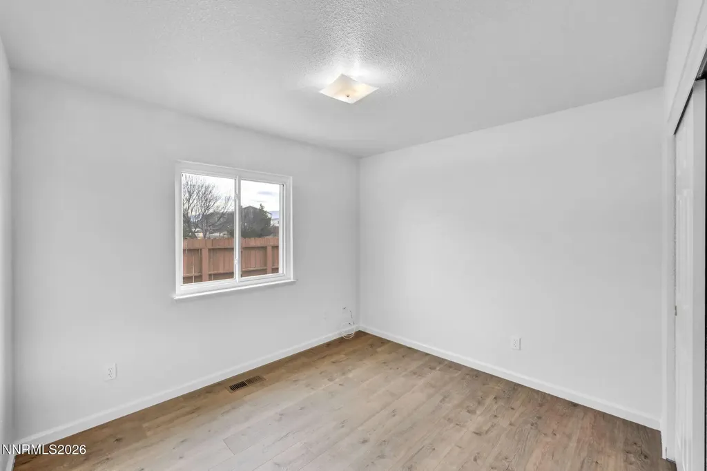 17725 Live Oak Reno NV 89508