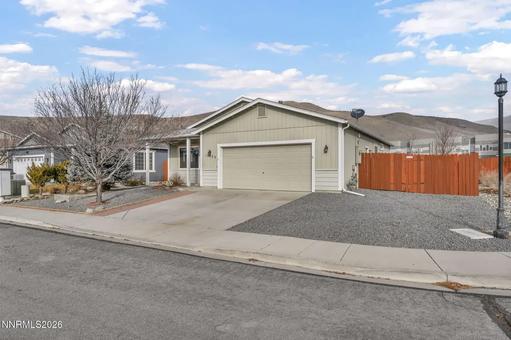 17725 Live Oak Reno NV 89508