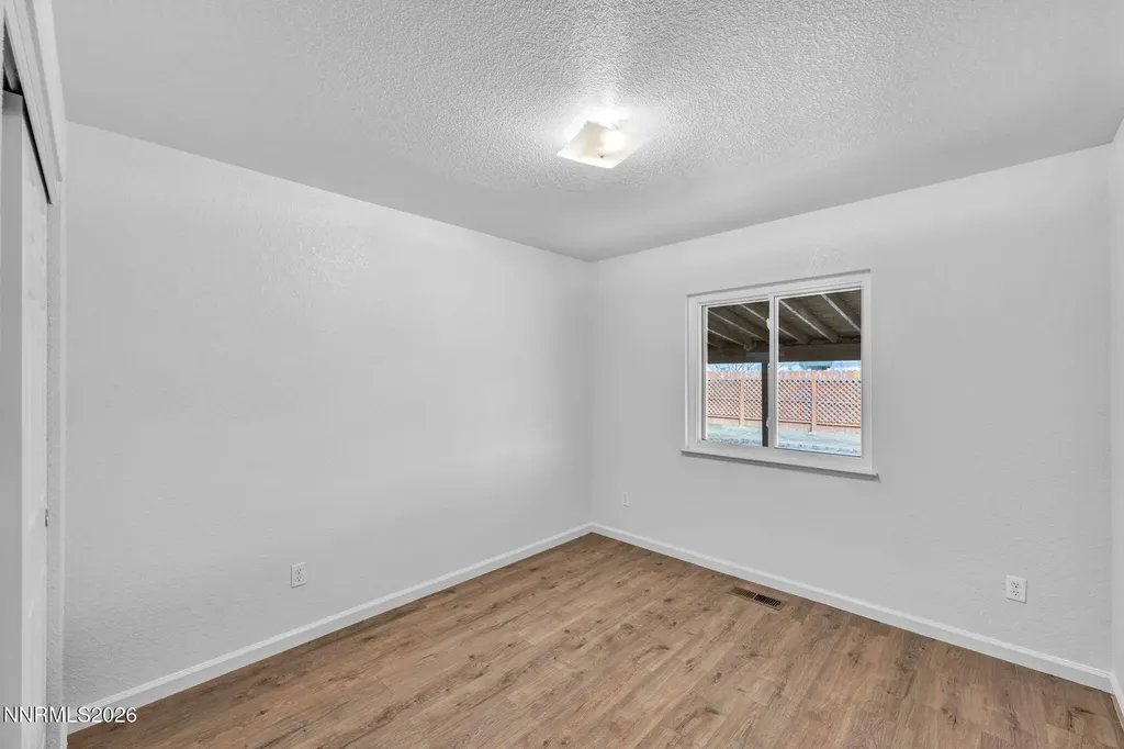 17725 Live Oak Reno NV 89508