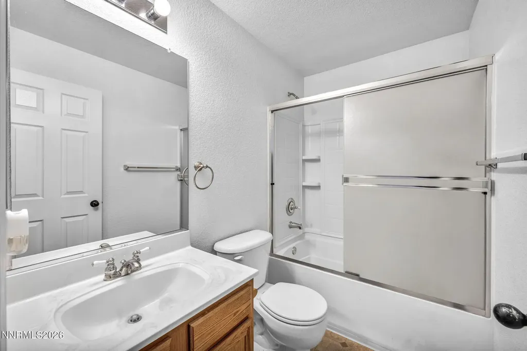 17725 Live Oak Reno NV 89508