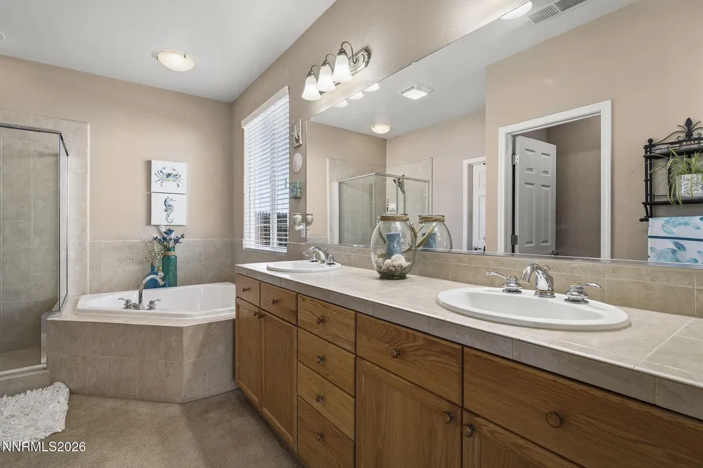 1462 Riverpark Dayton NV 89403