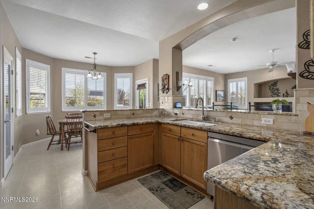 1462 Riverpark Dayton NV 89403