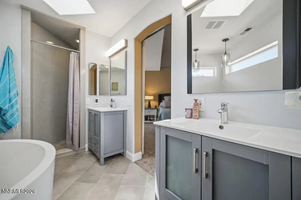 1931 Lousetown Reno NV 89521