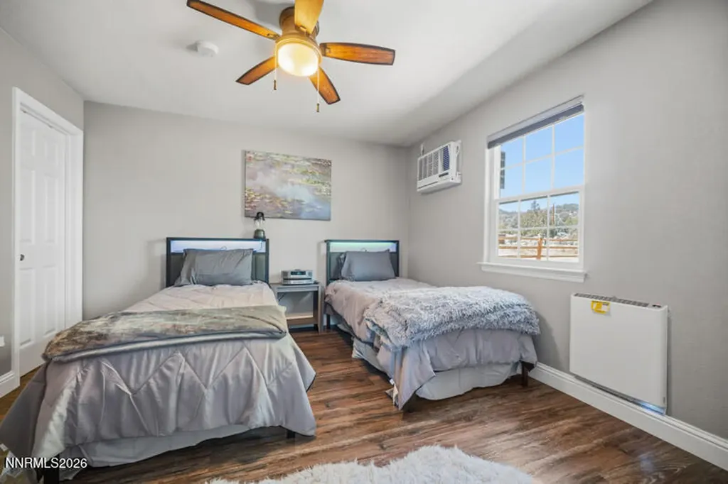 1931 Lousetown Reno NV 89521