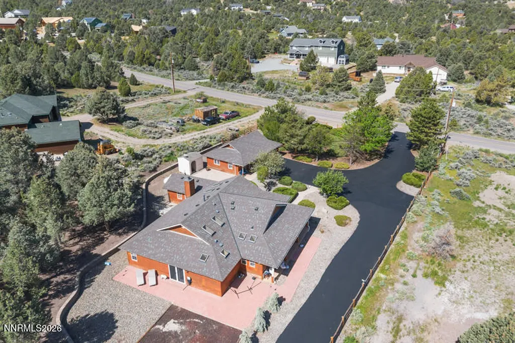 1931 Lousetown Reno NV 89521
