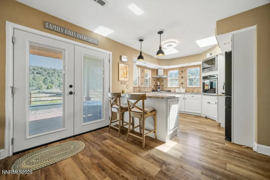 1931 Lousetown Reno NV 89521