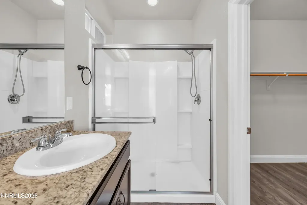 214 Red Oak Fernley NV 89408