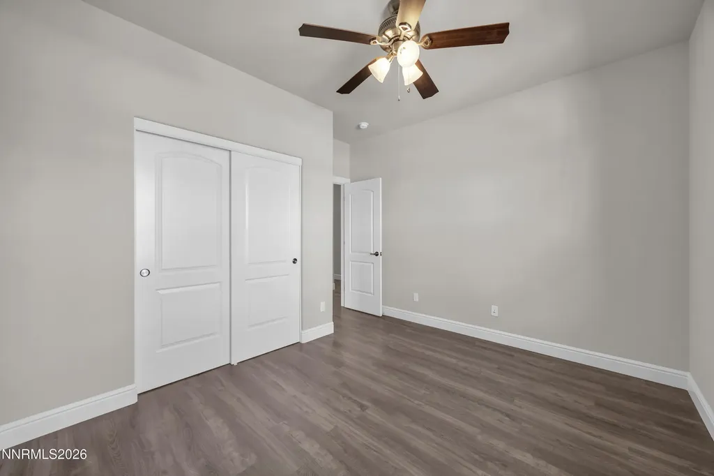 214 Red Oak Fernley NV 89408