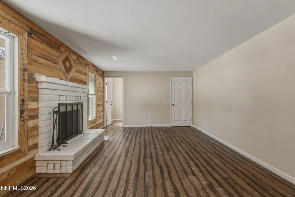 201 Simone Carson City NV 89701