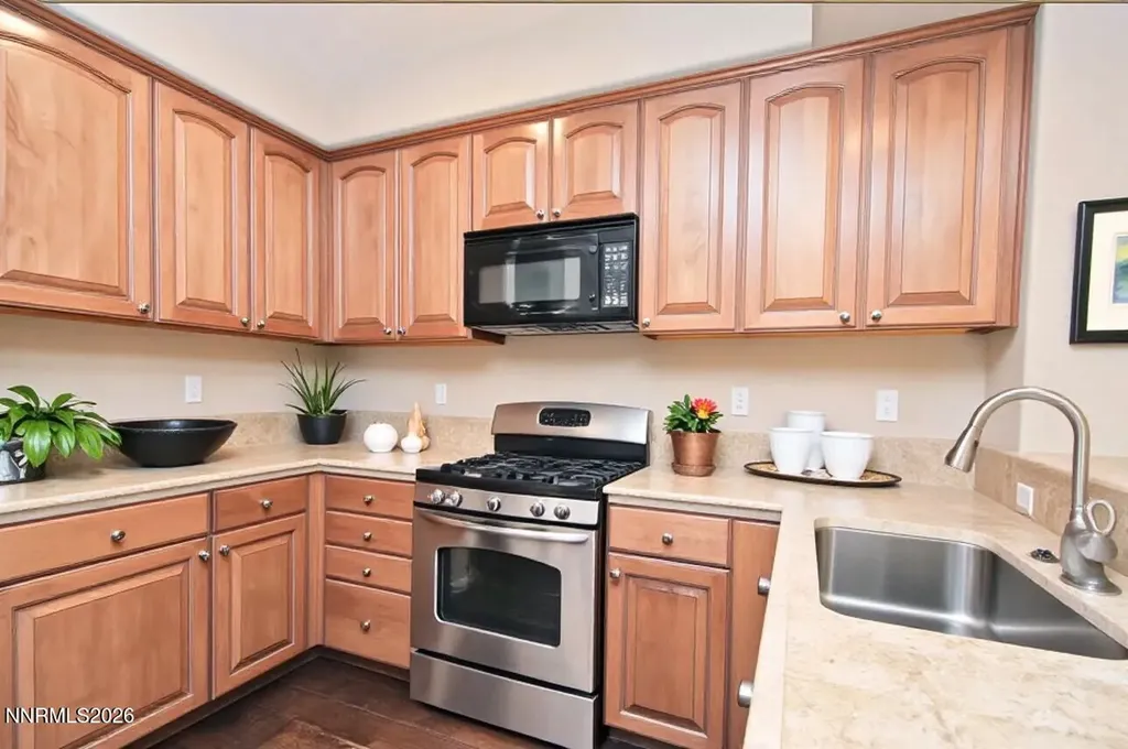 6602 Panther Creek Sparks NV 89436