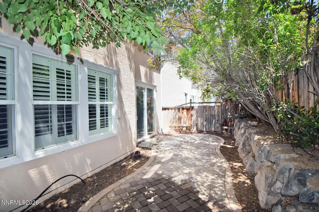 6602 Panther Creek Sparks NV 89436