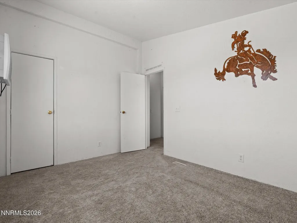 3180 Gwinn Marie Fallon NV 89406