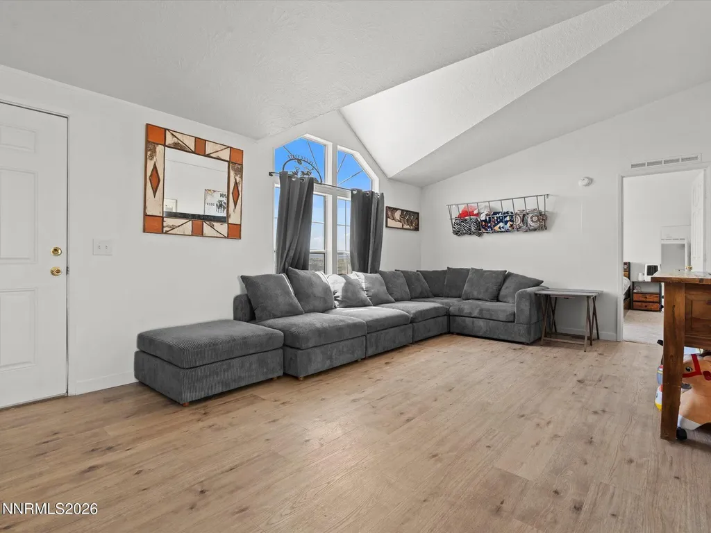 3180 Gwinn Marie Fallon NV 89406